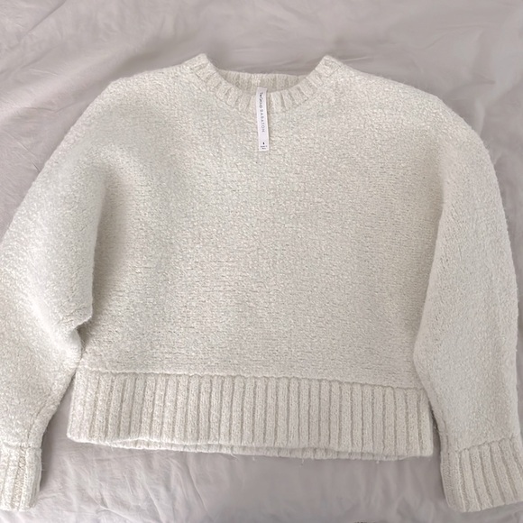 Aritzia BABATON Alpaca Ivory Crop Sweater 3/4 Batwing Sleeves Women's Size Small - Picture 6 of 8